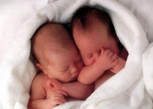 В Мариуполе за одну неделю родилось сразу две двойни