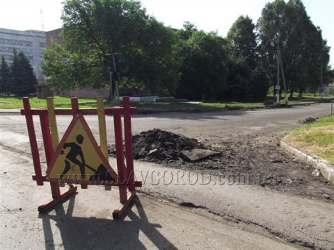 В Славянске проходит капитальный ремонт дорог