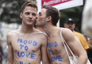 Конгресс США  требует от Украины обеспечить безопасность и провести гей-парад в Киеве