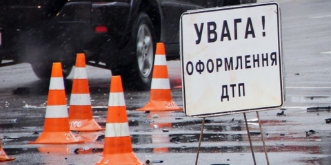 За сутки на дорогах Донецкой области произошло 7 дорожно-транспортных происшествий, в Славянске погиб мотоциклист
