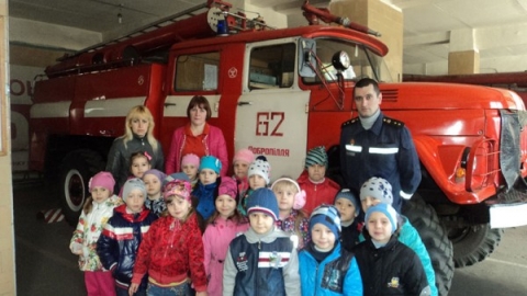 В детском саду "Уголек" г. Доброполья провели месячник по пожарной безопасности
