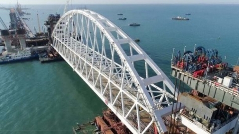 Из-за Керченского моста Мариупольский порт потеряет миллиарды