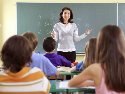 В школах Краматорска станет больше учителей и завучей