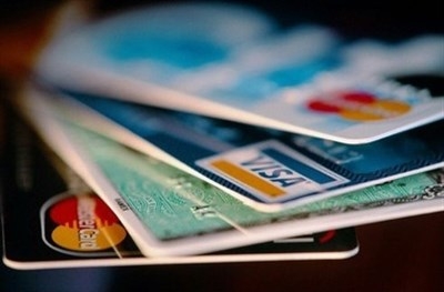 В Доброполье полицейские разоблачили воровку банковских карточек