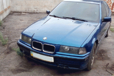 Полицейские на Луганщине нашли похищенный автомобиль