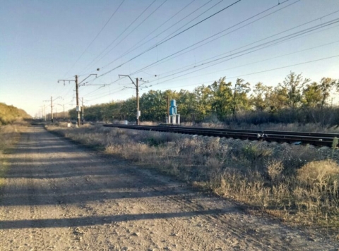 На Донетчине под колесами поезда погибла 40-летняя женщина
