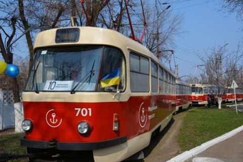 В Мариуполе появились еще два чешских трамвая
