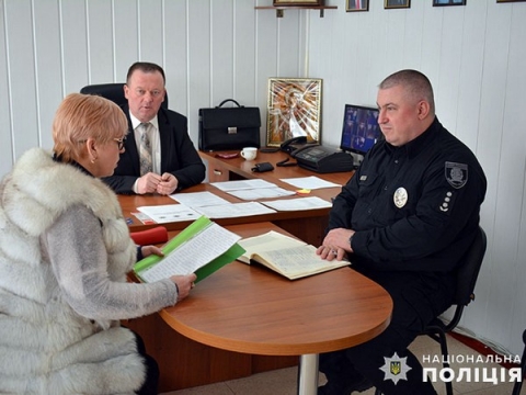 В Угледаре состоялась встреча местных жителей с начальником Волновахского отдела полиции