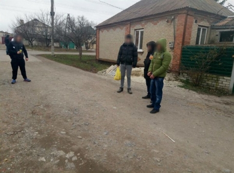 В Славянске бывший заключенный ударил ножом собутыльника