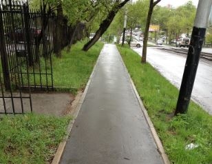 В Краматорске займутся тротуарами