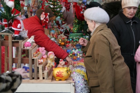 В Лисичанске прошла традиционная новогодняя ярмарка
