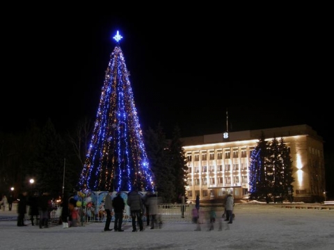 Главная площадь Краматорска превратится в парк атракционов