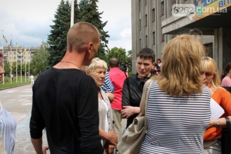  Надежда Савченко побывала в Славянске