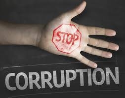Сотрудницу горсовета Мариуполя обвиняют в коррупции из-за трудоустройства
