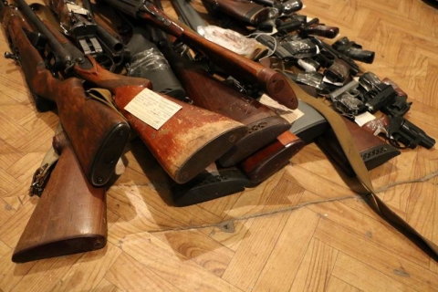 За октябрь на Донетчине жители сдали более 300 единиц оружия