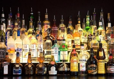 Теперь алкоголь для украинцев стал роскошью