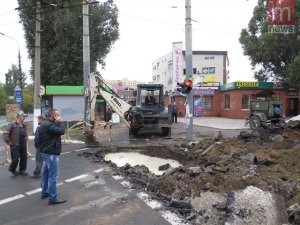 В Мариуполе полностью перекопали улицу  Бахчиванджи