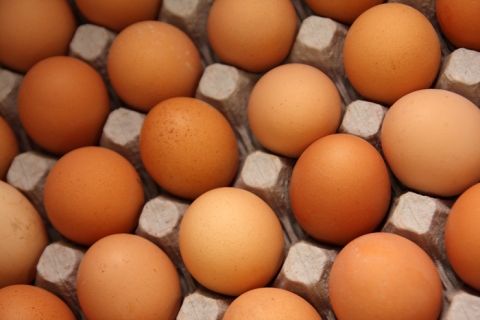 В Мариуполе яйца теперь на вес золота