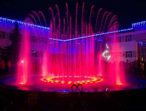 Мариупольцы выберут музыку для фонтана в Театральном сквере