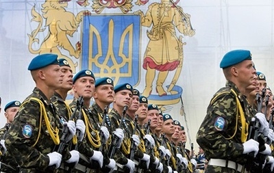  В Украине стартовал призыв в армию 