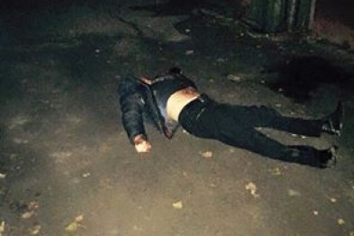 В Мариуполе ночью убили мужчину