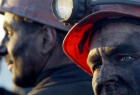 В Луганской области 10 шахтеров продолжают подземную забастовку