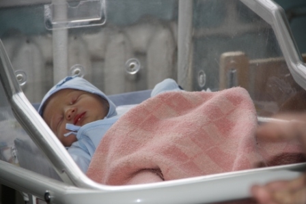 1 января в Мариуполе родилось 14 малышей