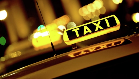 Кабмин намерен "испортить" жизнь украинским таксистам