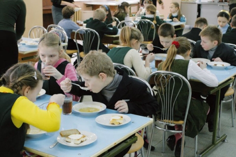 В Константиновке питание для школьников на 50% будет компенсироваться из бюджета города