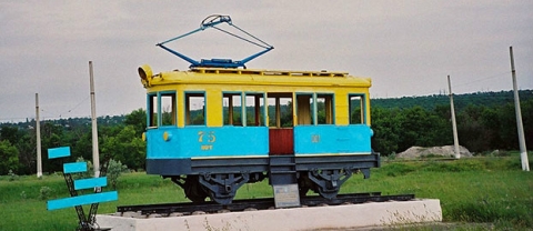 В Константиновке начали демонтаж троллей по всему  маршруту трамвая №4