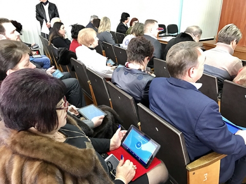 Дружковские депутаты не захотели голосовать с помощью планшетов