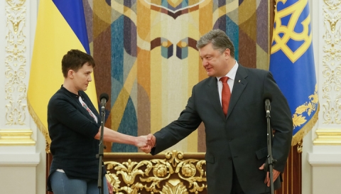Герой Украины Надежда Савченко объявила голодовку и призвала к акциям протеста 