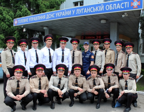 На Луганщине ряды спасателей пополнили новые специалисты