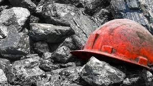 На выплату задолженности по зарплате шахтерам Донецкой области перечислили 227 миллионов гривен