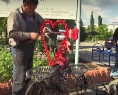 В Северодонецке появился первый памятник велосипедисту