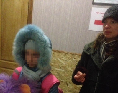 В Краматорске мать и дочь остались без "крыши над головой" и несколько дней прожили в подъезде
