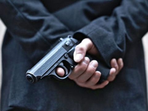 В Лисичанске при ограблении едва не убили охранника