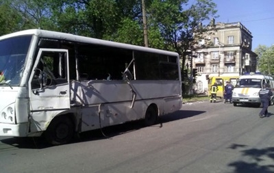 Авария в Мариуполе - 12 пострадавших