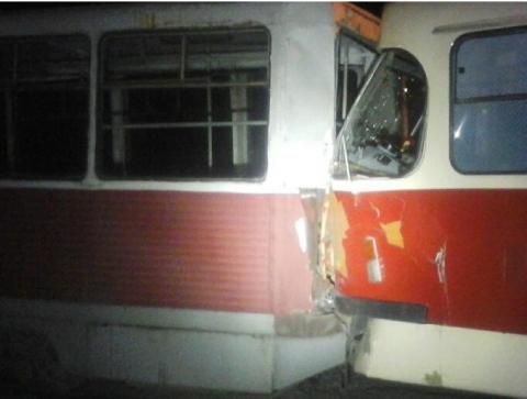 В Мариуполе произошло столкновение двух трамваев