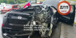 Автомобиль Антона Геращенко разбился об электроопору в Киеве