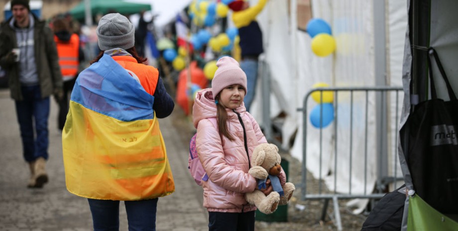 Варшава планирует устранить "патологию" в системе выплаты средств беженцам