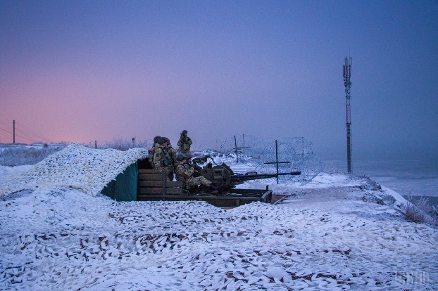 Сводка из зоны ООС за 27 декабря: ранение получил военный Сводка из зоны ООС за 27 декабря: ранение получил военный