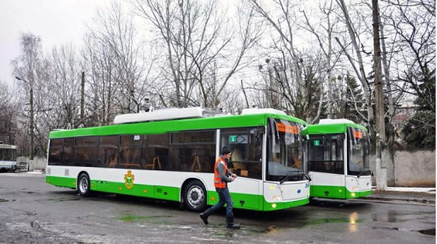 Два новых троллейбуса вышли на маршрут в Славянске