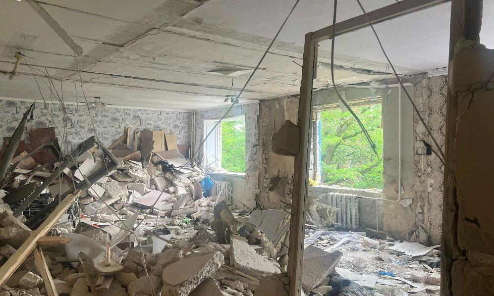 У гуртожитку Краматорська вибухнув боєприпас: загинув підліток, ще двоє у лікарні У гуртожитку Краматорська вибухнув боєприпас: загинув підліток, ще двоє у лікарні