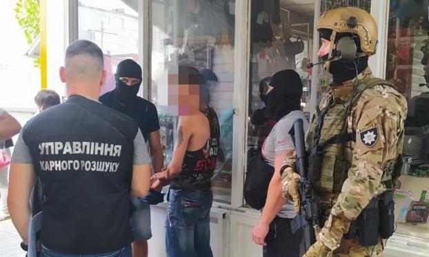 За торговлю взрывчаткой задержан житель Рубежного