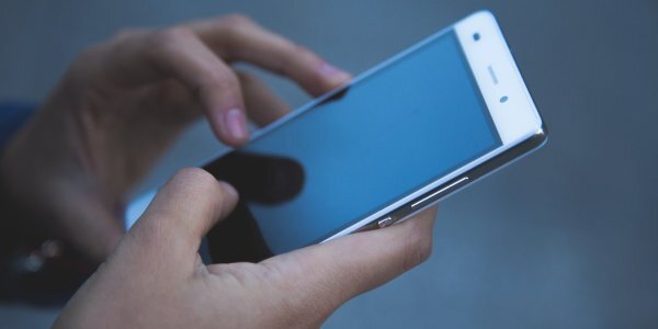 Как защитить свой телефон, если на Донбассе начнут глушить связь Как защитить свой телефон, если на Донбассе начнут глушить связь