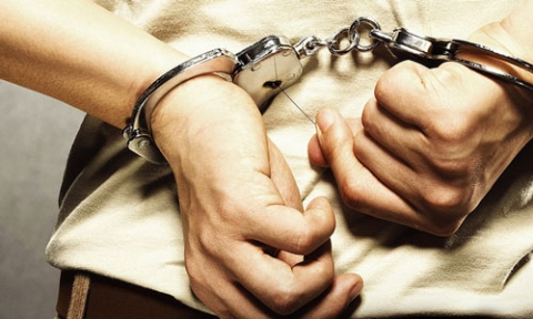 Полиция Славянска задержала мужчину, который скрывался от закона
