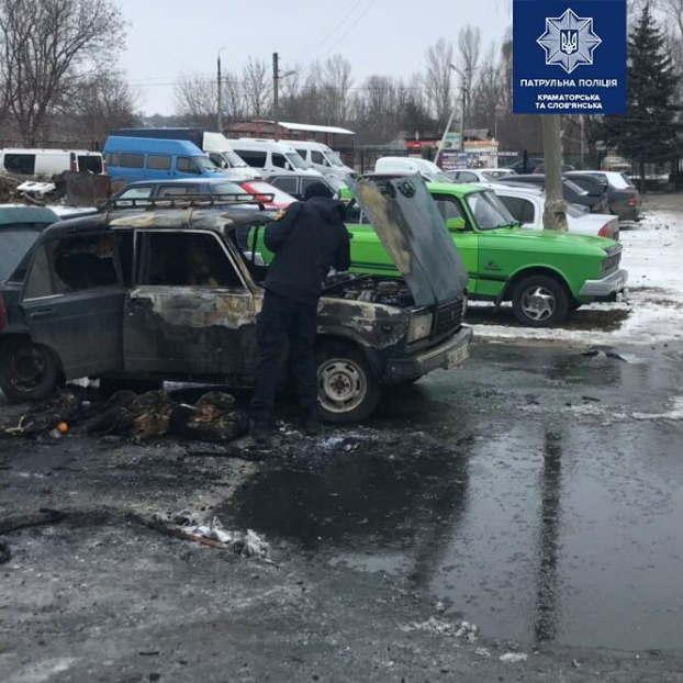 В Краматорске загоревшееся авто врезалось в легковушку