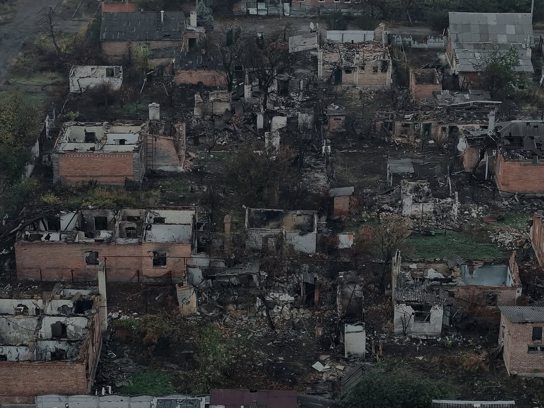 Кабмін спростив оцінку зруйнованого житла у зоні бойових дій для отримання компенсації в рамках «єВідновлення» Кабмін спростив оцінку зруйнованого житла у зоні бойових дій для отримання компенсації в рамках «єВідновлення»