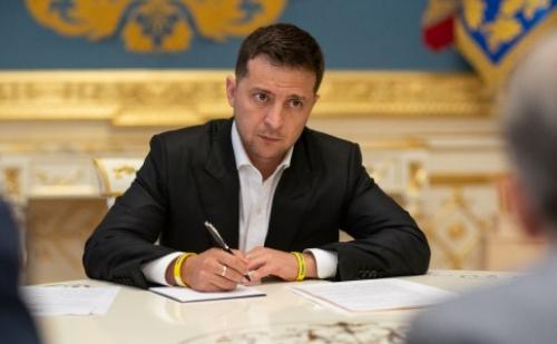 Зеленский подписал закон о поддержке пострадавших от локдауна